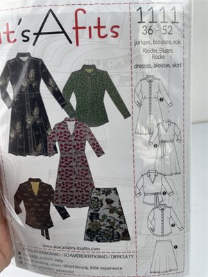 It's a fits - 1111 kjole, bluse og nederdel